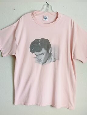 Elvis Presley Pink Short Sleeve Tee